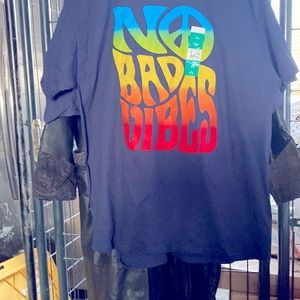 Brand New No Bad Vibes Tee Shirt. Size XL